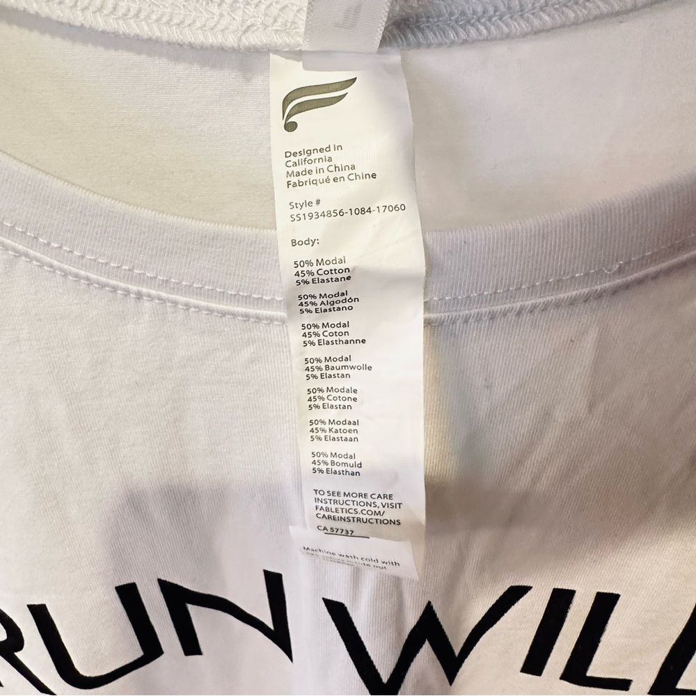 Fabletics Top NWT - Picture 3 of 10